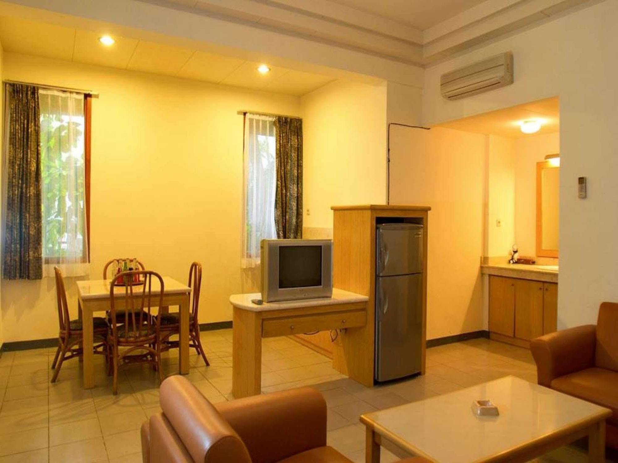 Pantai Indah Resort Hotel Barat Pangandaran Exteriér fotografie